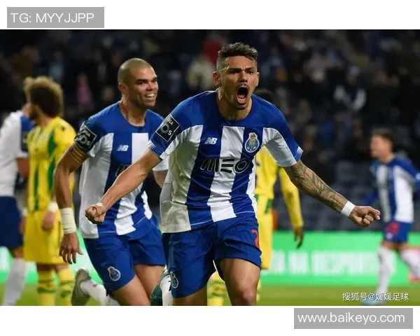 比兰尼塞斯与佛罗伦萨激战正酣谁能在这场对决中笑到最后